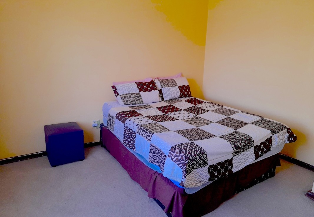 2 Bedroom   For Sale in Windsor East | 1329620 |  Photo Number 12