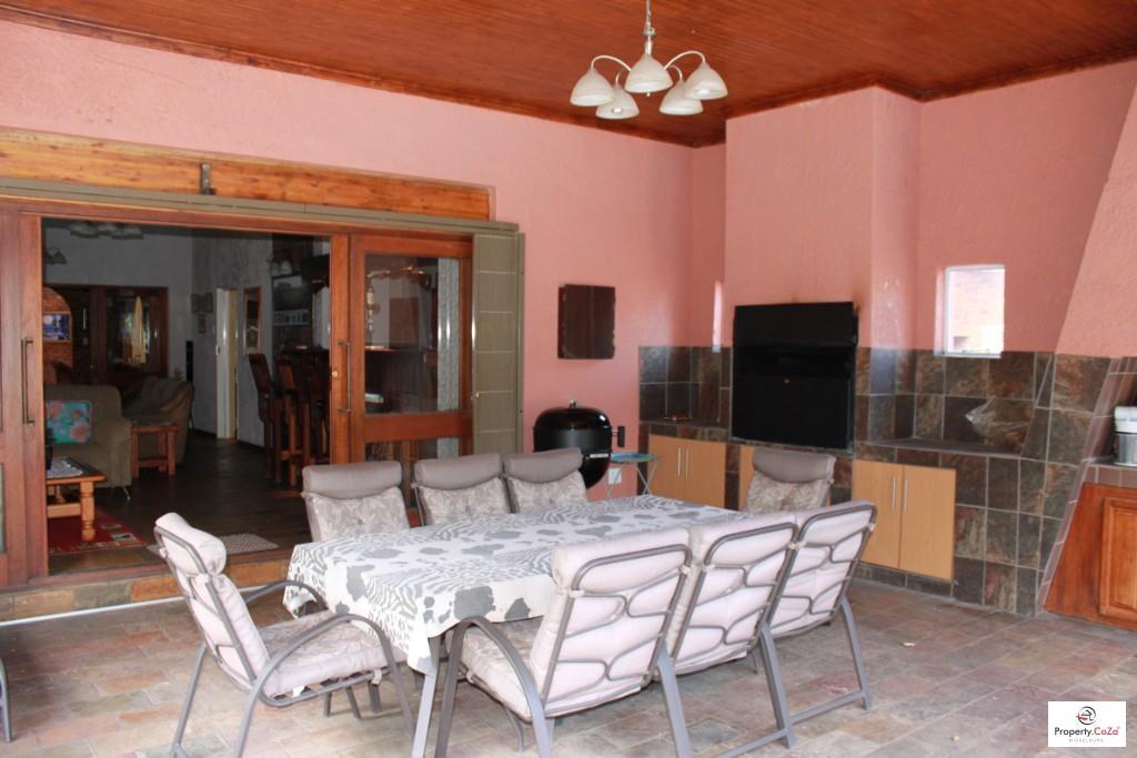 3 Bedroom   For Sale in Gholfsig | 847000 |  Photo Number 16