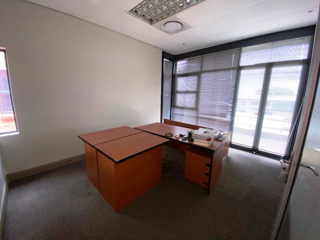 Office  For Sale in Die Hoewes | 1333988 |  Photo Number 8