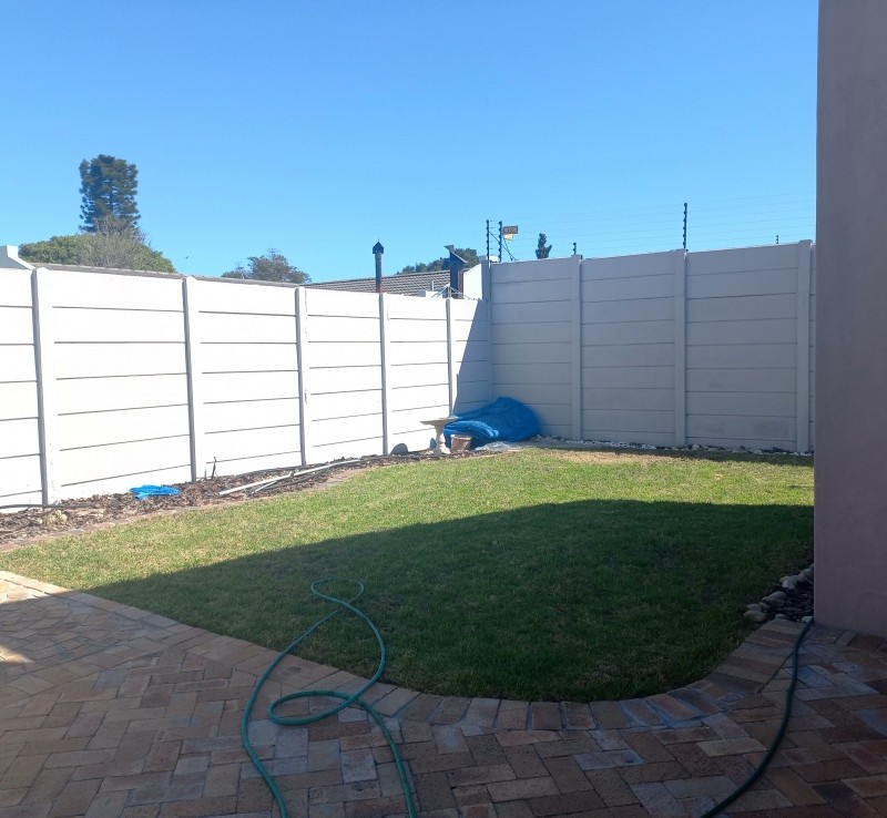 3 Bedroom House  To Rent in Edgemead | 1334563 |  Photo Number 16