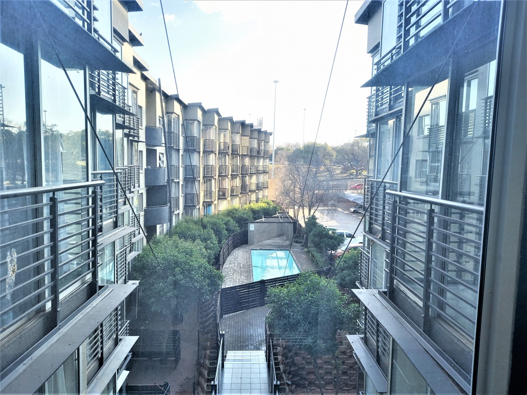 Apartment / Flat  To Rent in Braamfontein | 1334799 | Property.CoZa