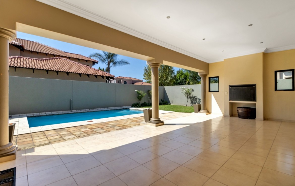 5 Bedroom House  For Sale in Fourways | 1336620 |  Photo Number 14
