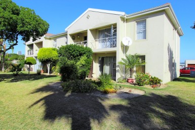 2 Bedroom Apartment / Flat  For Sale in Milnerton Central | 1337984 | Property.CoZa