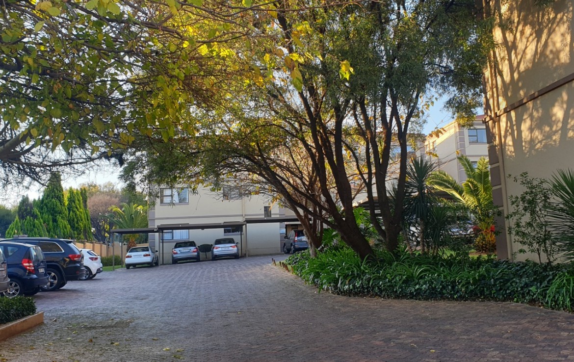 2 Bedroom   To Rent in Sunninghill | 1339150 |  Photo Number 23