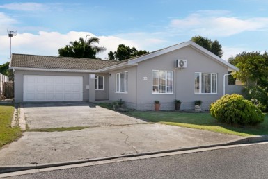 3 Bedroom House  For Sale in Stellenridge | 1339480 | Property.CoZa