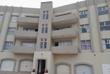 3 Bedroom Apartment / Flat  For Sale in Margate | 1343787 | Property.CoZa