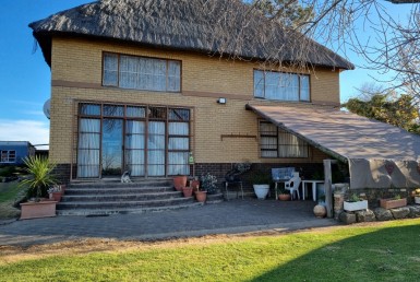 3 Bedroom Small Holding (Plot)  For Sale in Harrismith | 1344175 | Property.CoZa