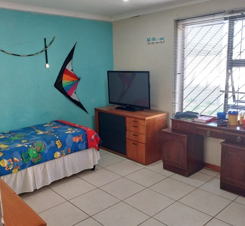 3 Bedroom House  For Sale in Strandfontein | 1344942 |  Photo Number 14