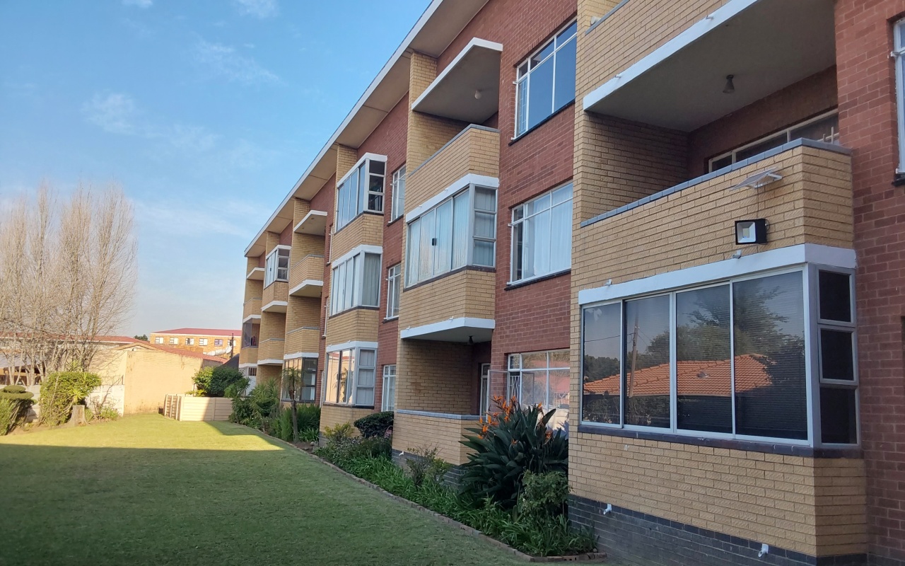 2 Bedroom Apartment / Flat  For Sale in Benoni | 1350968 | Property.CoZa