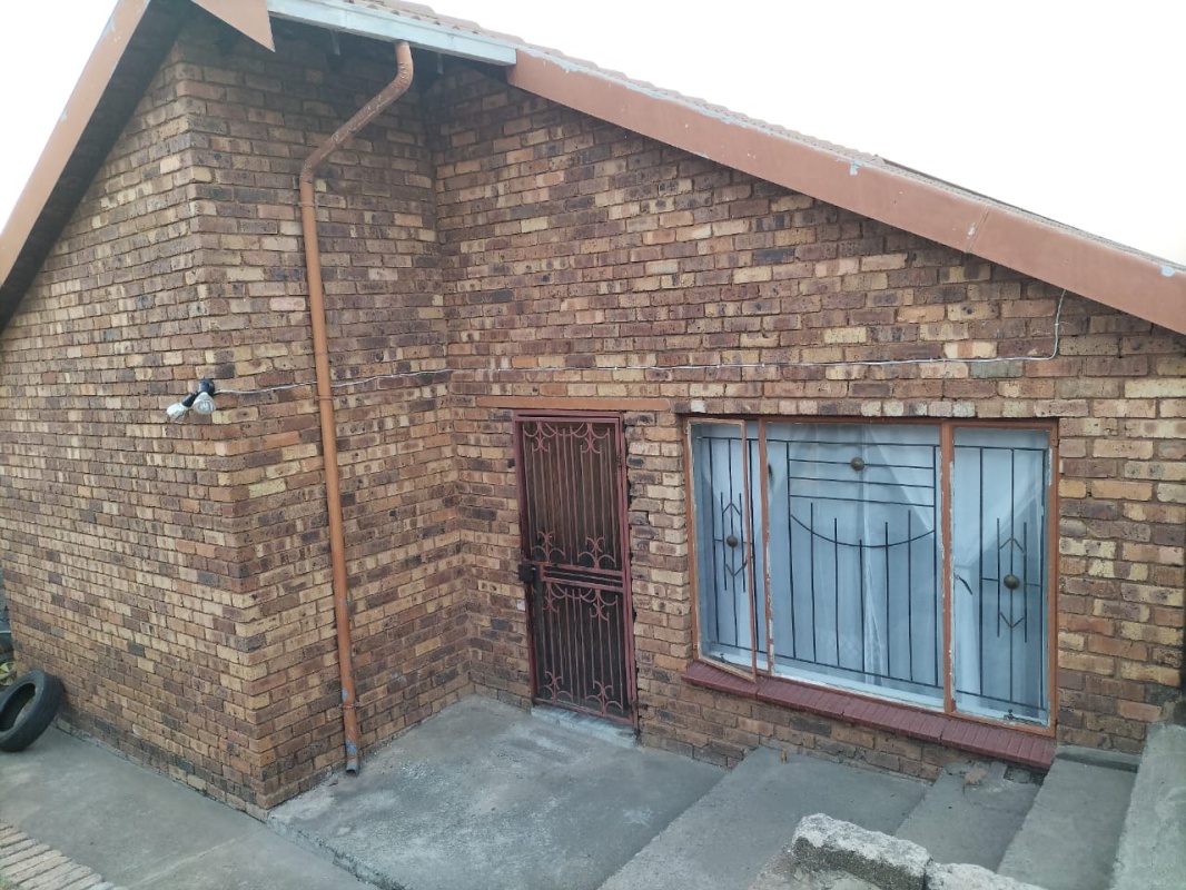 3 Bedroom House  For Sale in Atteridgeville | 1354095 | Property.CoZa