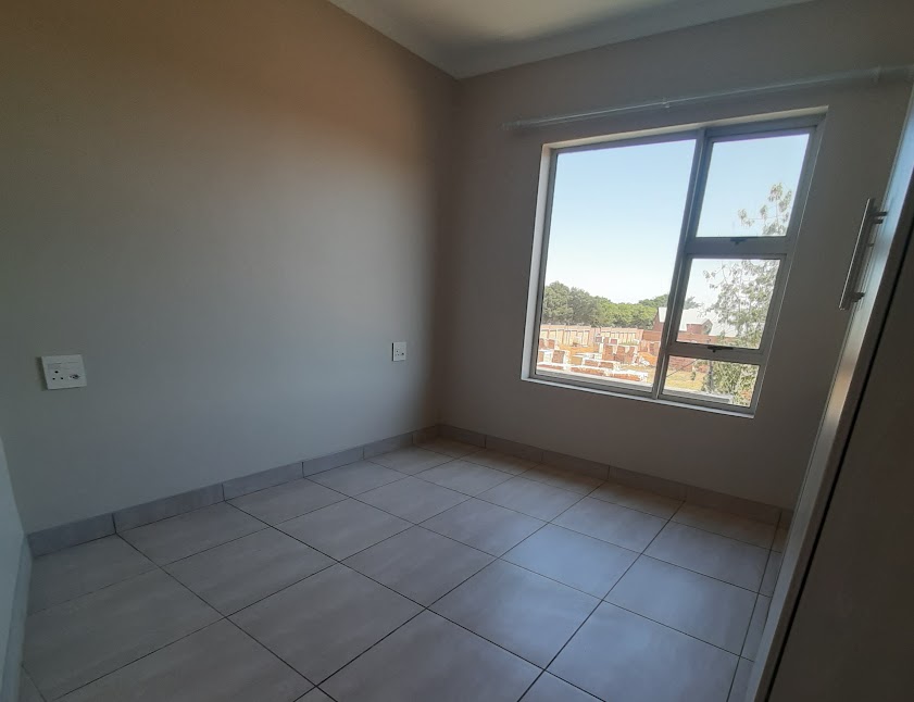 3 Bedroom Townhouse  For Sale in Kempton Park AH | 1355971 |  Photo Number 12