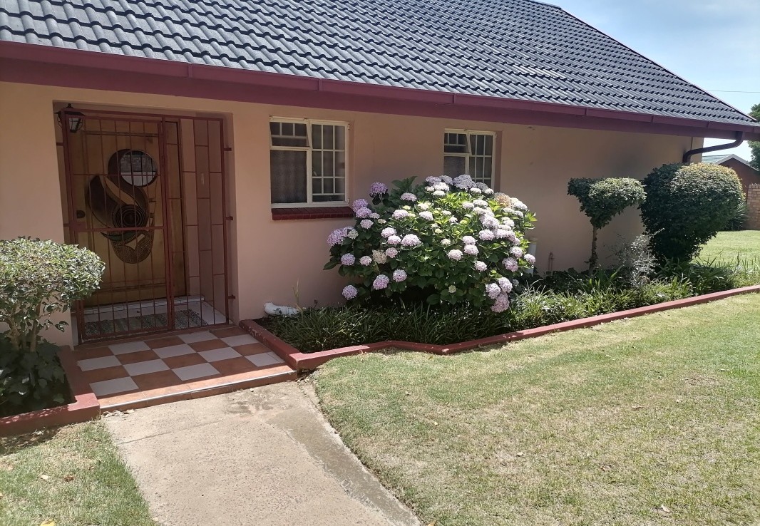 4 Bedroom House  For Sale in Witbank | 1357779 |  Photo Number 11