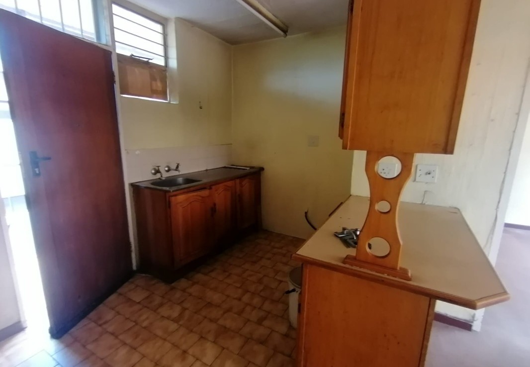 Apartment / Flat  To Rent in Pretoria West | 1358062 |  Photo Number 3