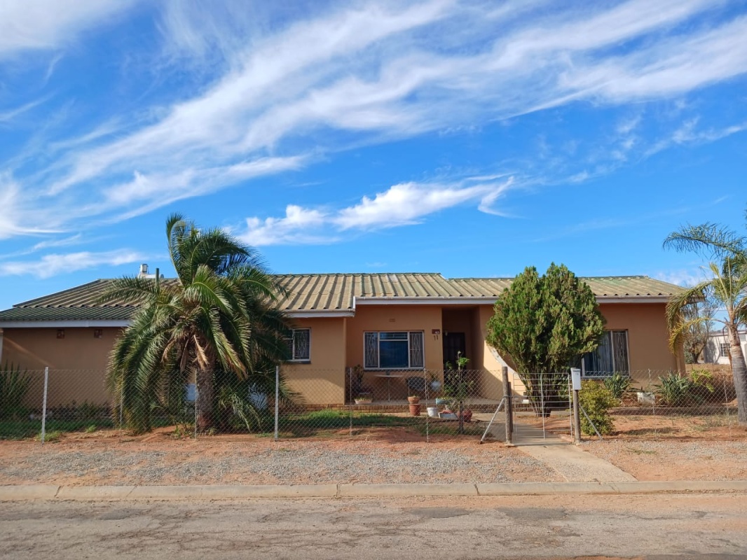 3 Bedroom House  For Sale in Vanrhynsdorp | 1358177 | Property.CoZa