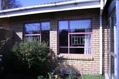 2 Bedroom Townhouse  For Sale in Harrismith | 1307168 | Property.CoZa