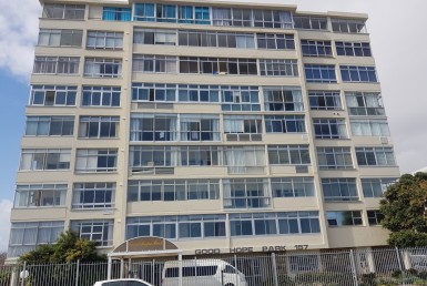Apartment / Flat  To Rent in Mouille Point | 1306861 | Property.CoZa