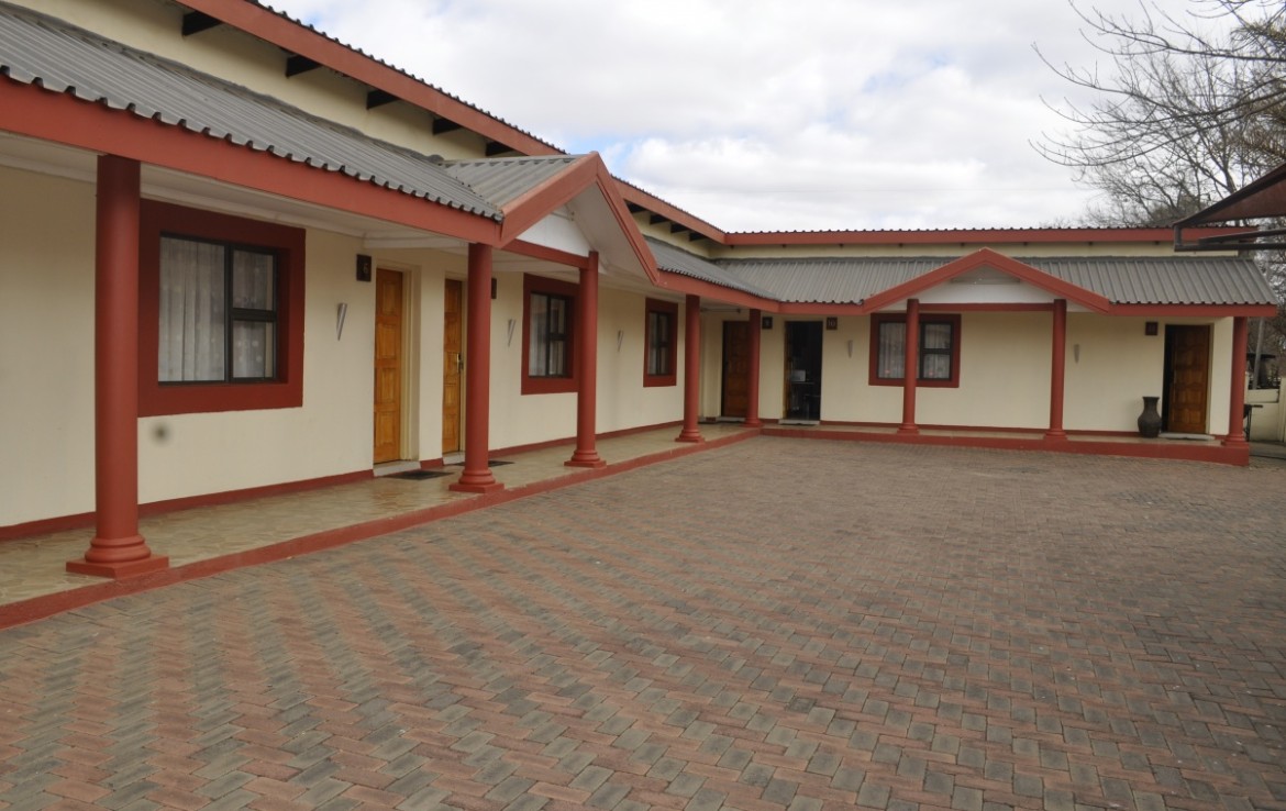 Guest House / Hotel  For Sale in Lydenburg | 1311309 |  Photo Number 2